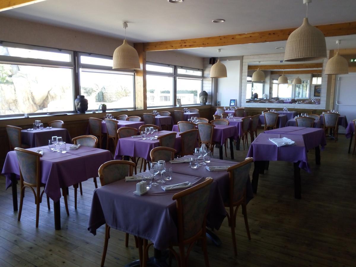 Grand Hotel De Port Blanc Penvenan Bagian luar foto