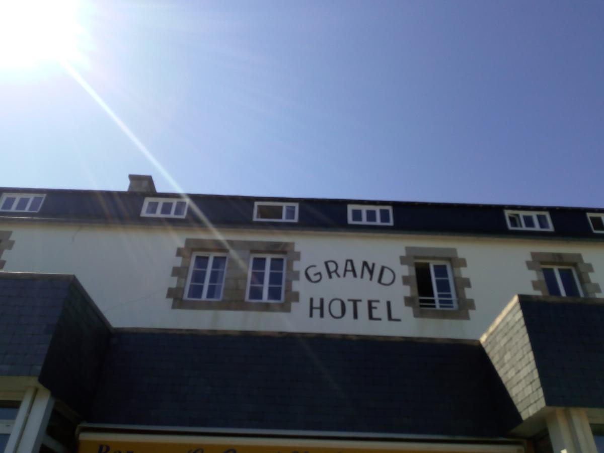 Grand Hotel De Port Blanc Penvenan Bagian luar foto