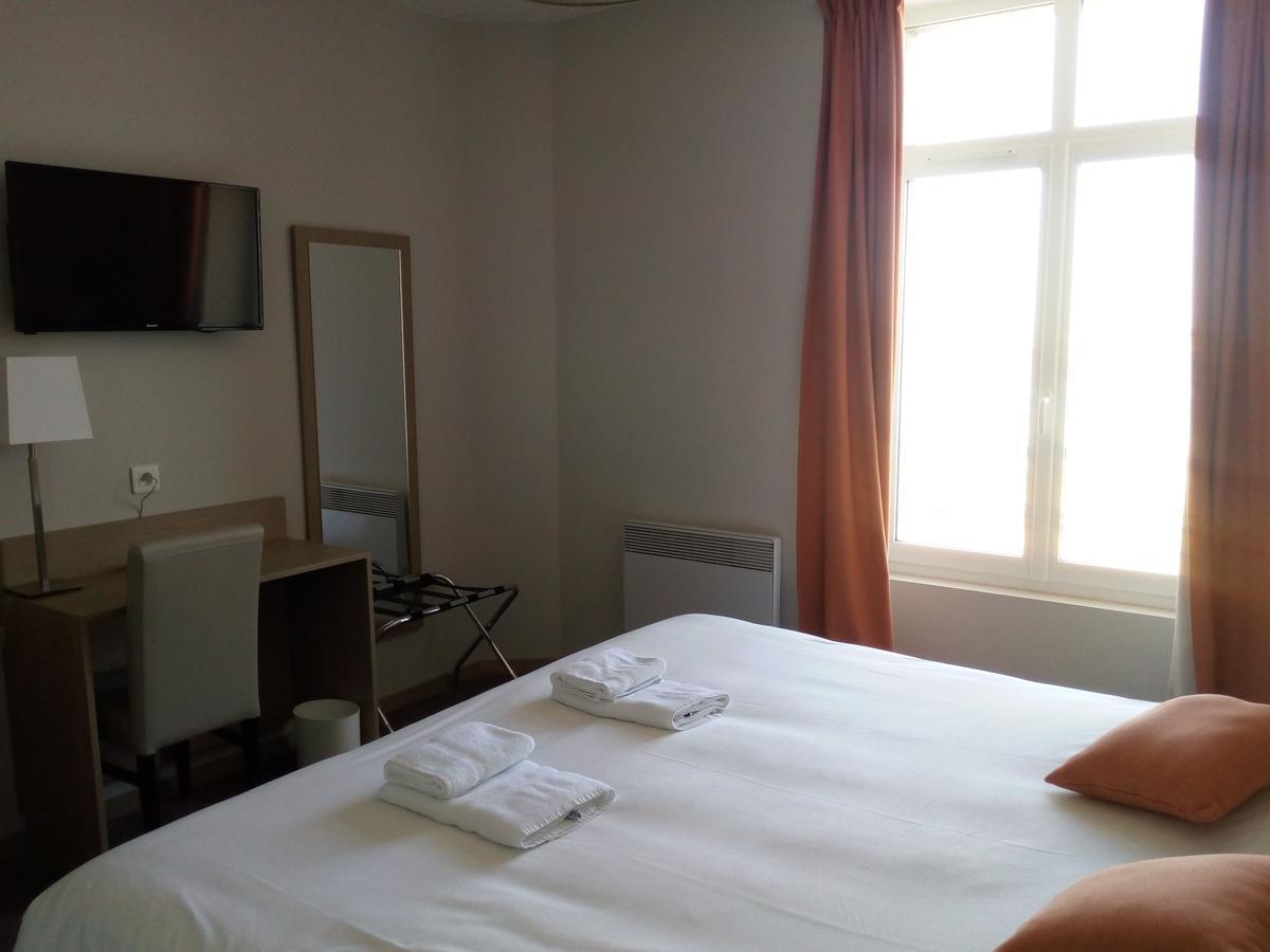Grand Hotel De Port Blanc Penvenan Bagian luar foto