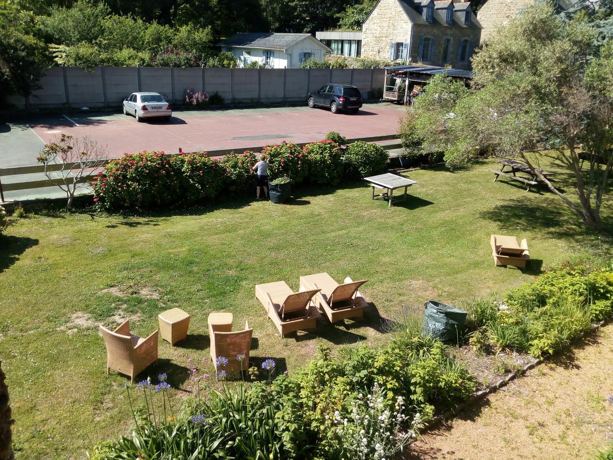 Grand Hotel De Port Blanc Penvenan Bagian luar foto