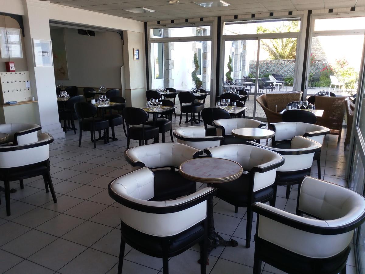 Grand Hotel De Port Blanc Penvenan Bagian luar foto